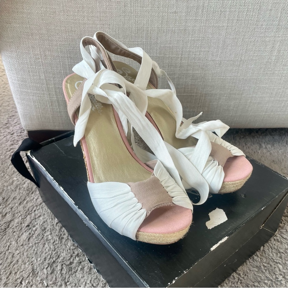 Seychelles Arden Espadrilles Wedge Sandals in White - Picture 8 of 14